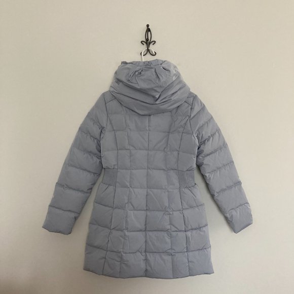 NWT Cole Haan Signature Hooded Down Coat Size Medium, Super Warm and Cozy! - Picture 2 of 4